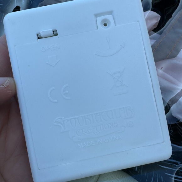 INFLATABLE COSTUME SUMO WRESTLER KIDS UNISEX HALLOWEEN 🎃 •MAKE AN OFFER • FUN - Picture 7 of 11